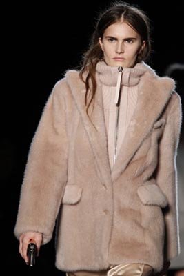 Alexander Wang F/W 2011 - Alla Kostromichova