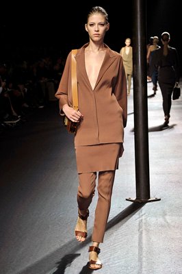 Lanvin S/S 2011 : Yulia Kharlapanova