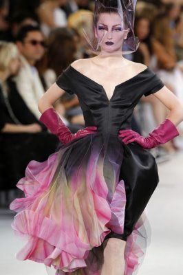 Christian Dior Haute Couture F/W 2010:Iekeliene stange