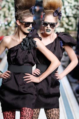 LANVIN X H&amp;M FASHION SHOW:Kendra Spears &amp; Heidi Mount