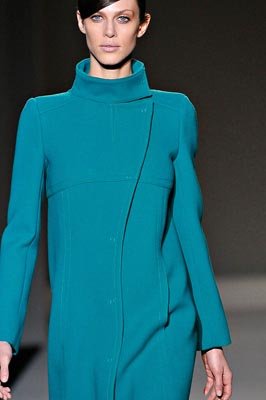 Alberta Ferretti F/W 2011 - Aymeline Valade