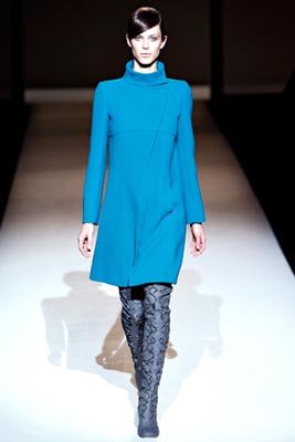 Alberta Ferretti F/W 2011 - Aymeline Valade