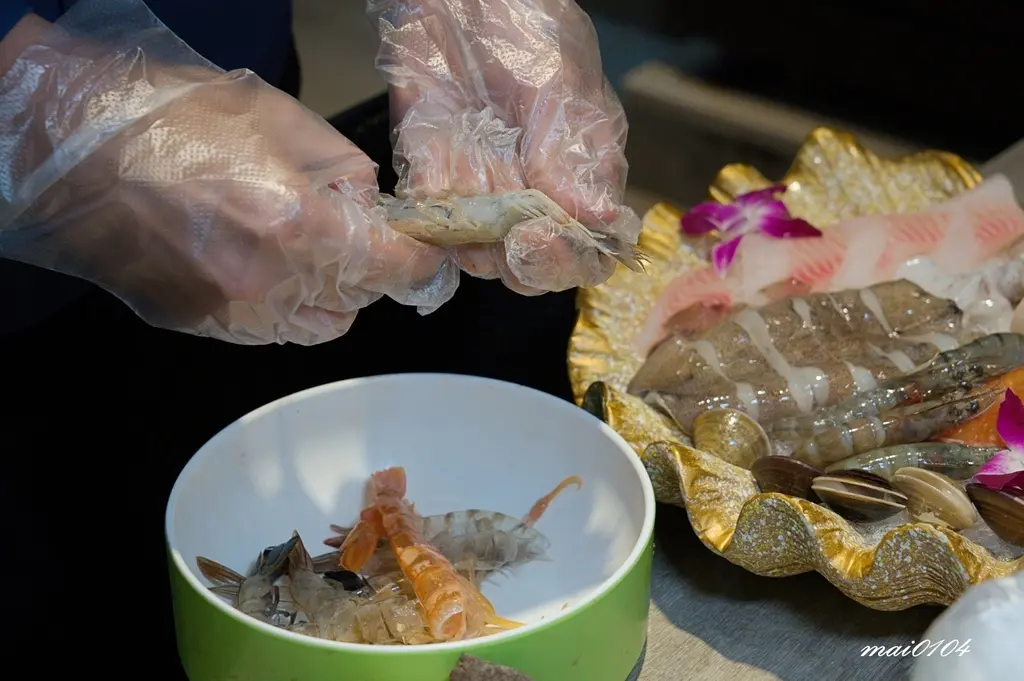 新北土城｜熟度精緻鍋物土城學士店～十多種特色鍋底、澎湃的海陸