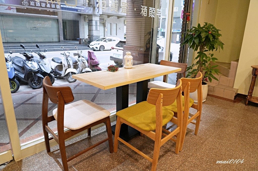 桃園伴手禮推薦｜拾瑞咖啡烘培～巴斯克蛋糕、蛋黃酥、千層芋頭酥