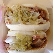 阿松割包