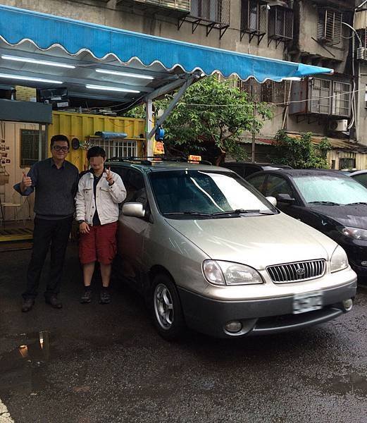 carens交車照8891