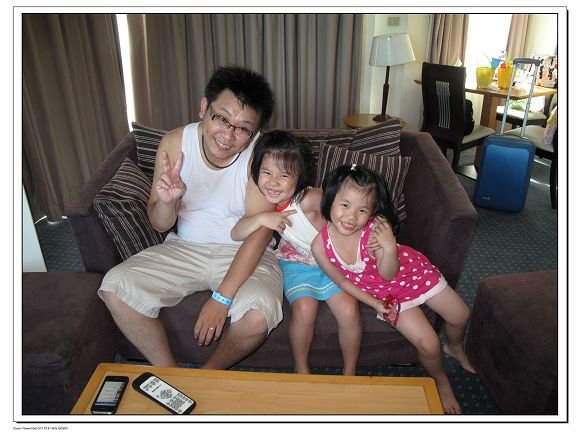1000819-太平洋翡翠灣-父女三人.JPG