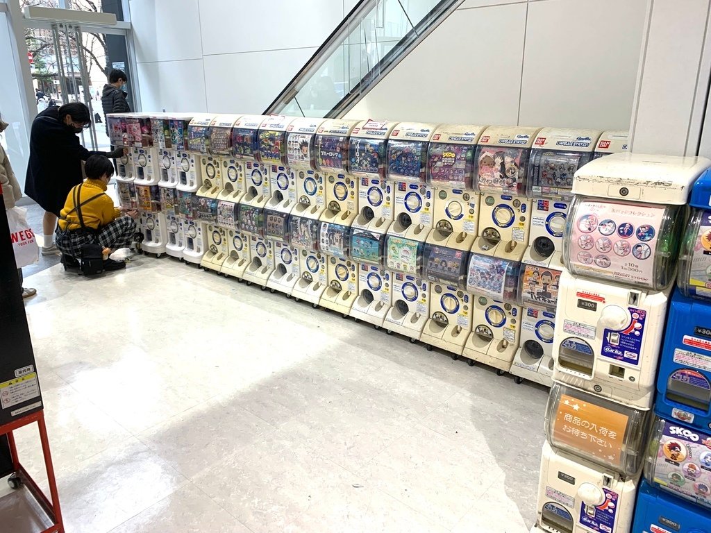 ＜日本＞2023全家人解封日本行~池袋太陽城扭蛋百貨及安利美