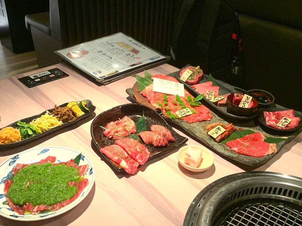 ＜日本＞2023關西~吃不停。京都八坂神社、弘的燒肉