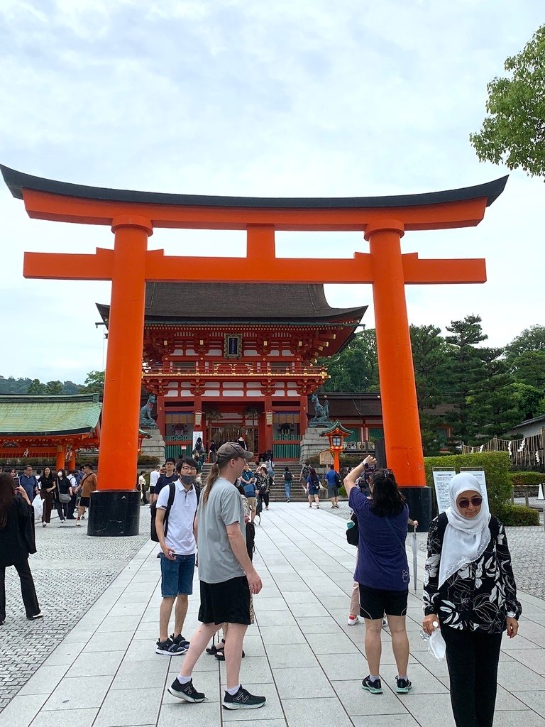 ＜日本＞2023關西~伏見稻荷大社、稻荷茶寮、東丸神社