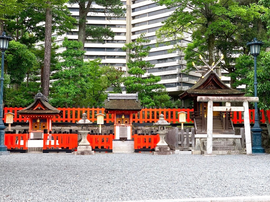 ＜日本＞2023關西~伏見稻荷大社、稻荷茶寮、東丸神社