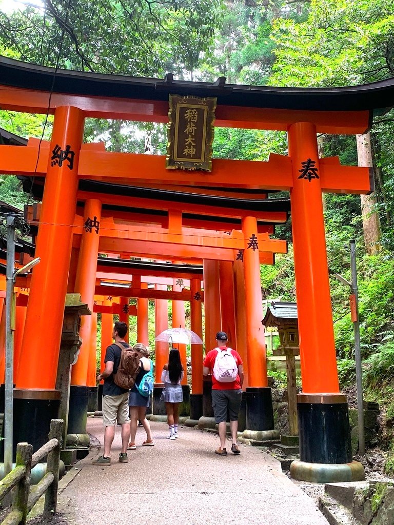 ＜日本＞2023關西~伏見稻荷大社、稻荷茶寮、東丸神社