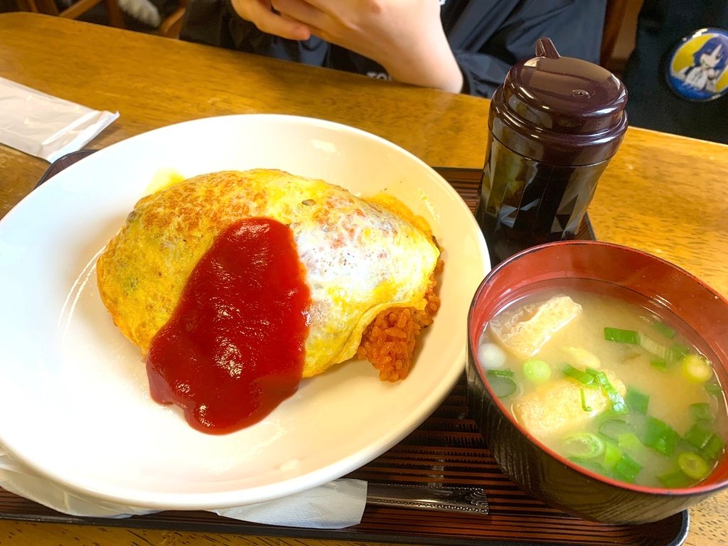 ＜日本＞2023關西~初雪食堂、八幡宮展望台、日弁禮八幡宮、