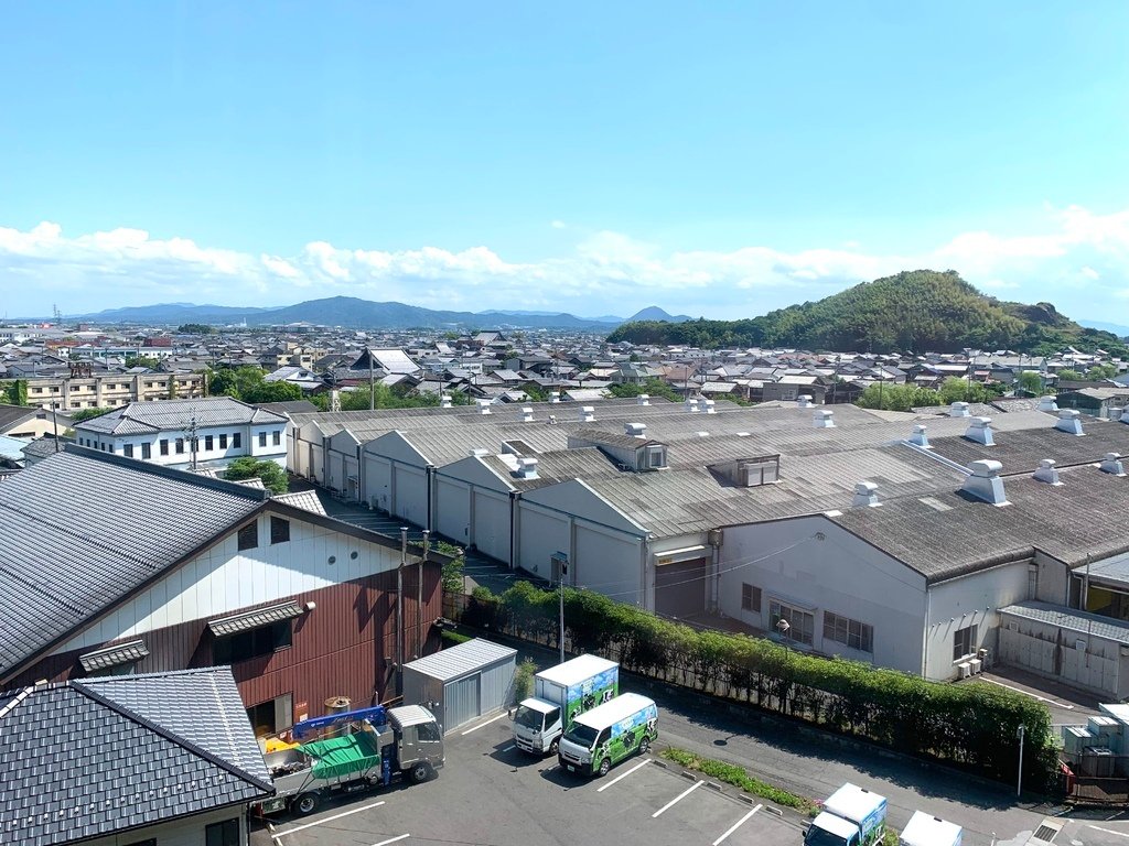 ＜日本＞2023關西~初雪食堂、八幡宮展望台、日弁禮八幡宮、