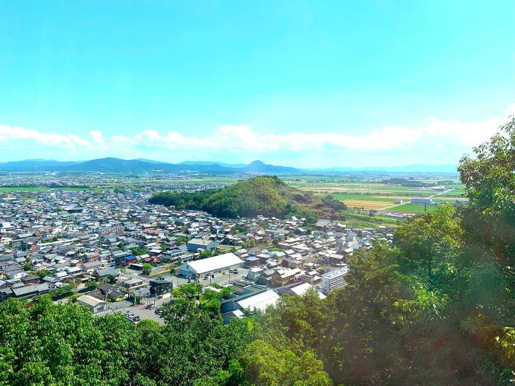 ＜日本＞2023關西~初雪食堂、八幡宮展望台、日弁禮八幡宮、