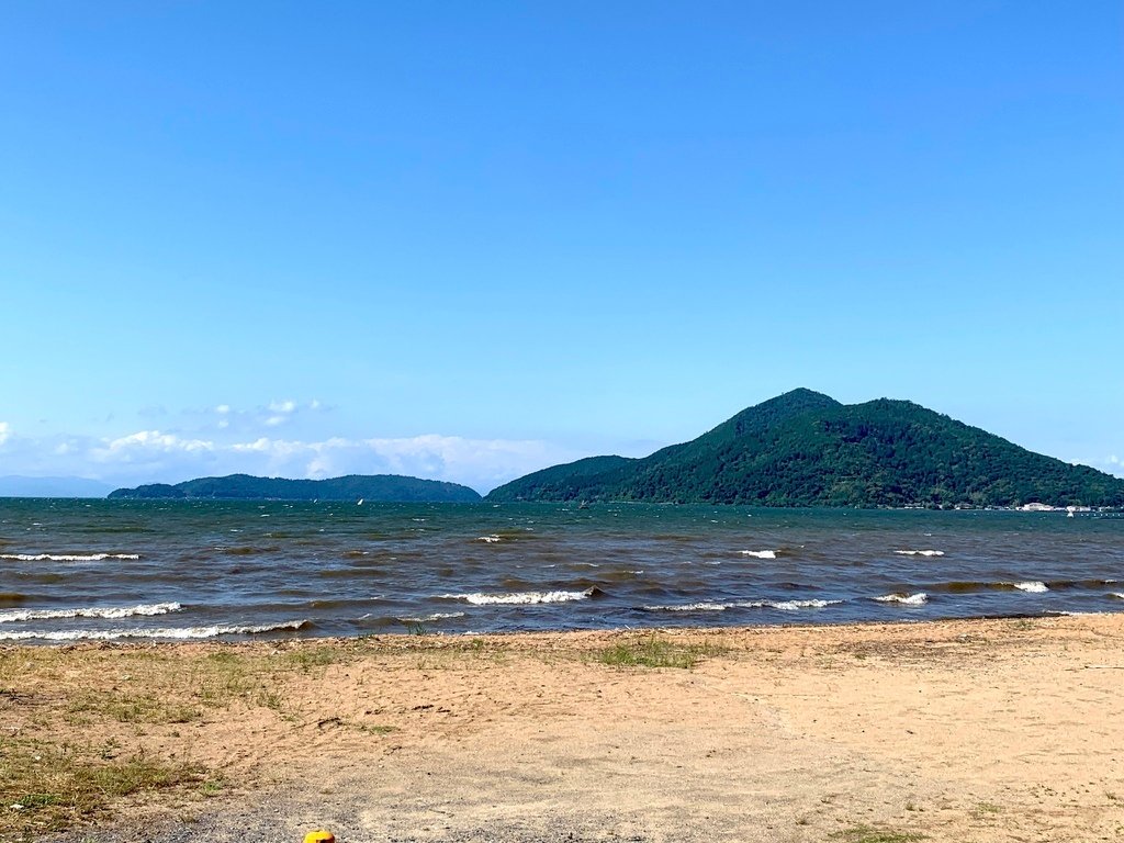 ＜日本＞2023關西~初雪食堂、八幡宮展望台、日弁禮八幡宮、
