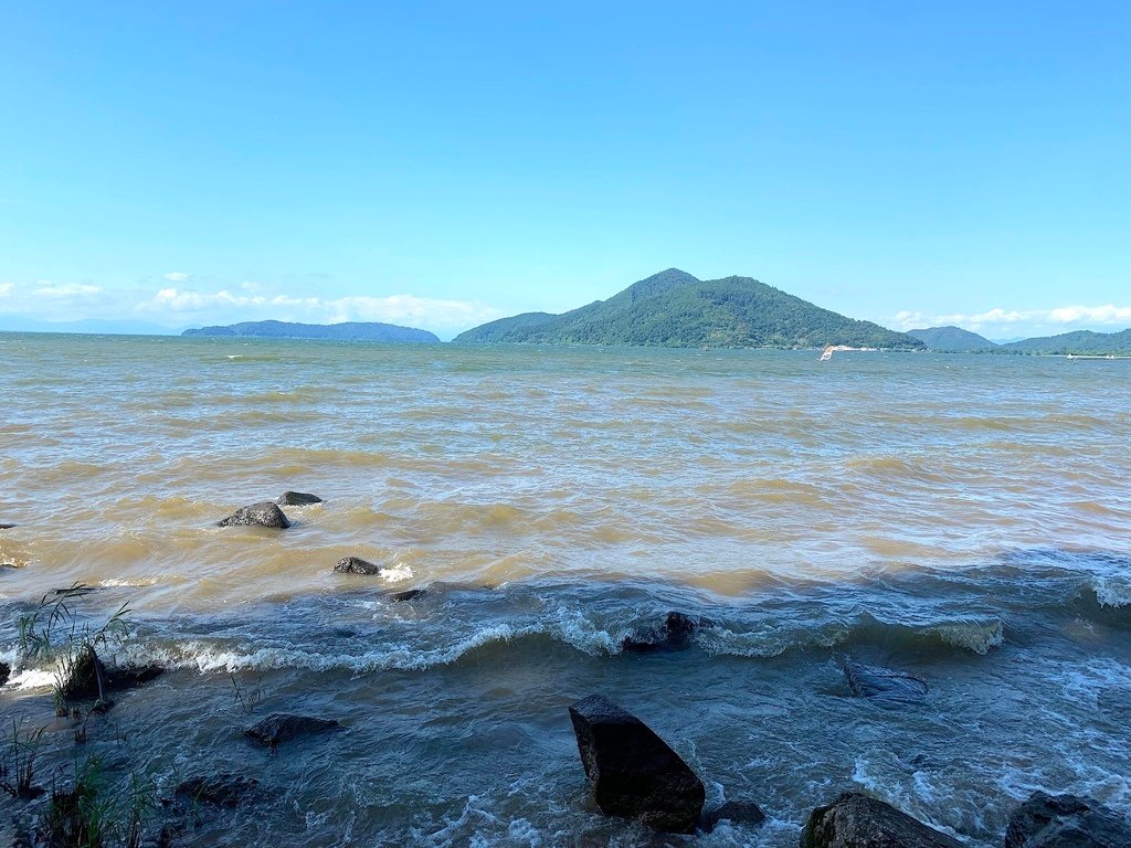 ＜日本＞2023關西~初雪食堂、八幡宮展望台、日弁禮八幡宮、
