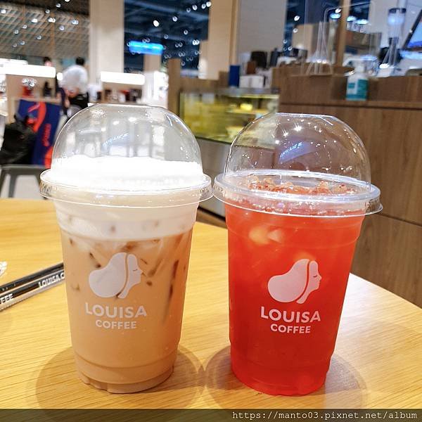 LOUISA COFFEE IN BANGKOK