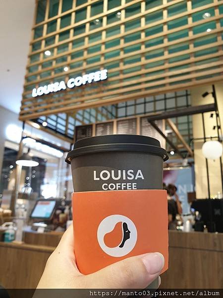 LOUISA COFFEE IN BANGKOK