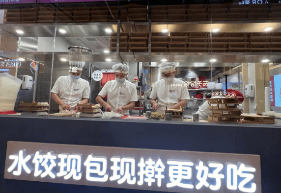 14 后厨透明化越来越不新鲜.png
