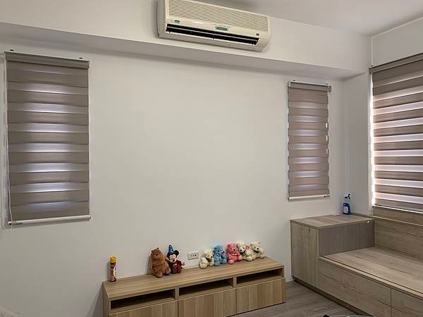 台中調光簾~米勒窗簾-TEL 04-23891612 手機0