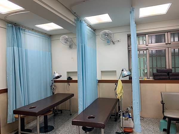 台中隔簾-米勒窗簾~TEL 04-23891612 手機09
