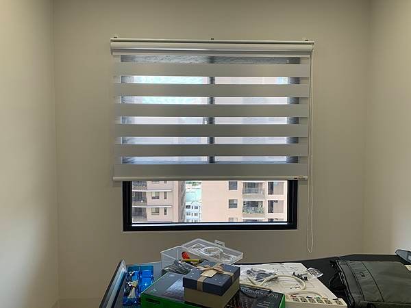 台中調光捲簾~米勒窗簾-TEL 04-23891612 手機
