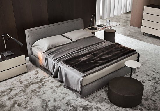 Powell-Bed-by-Minotti