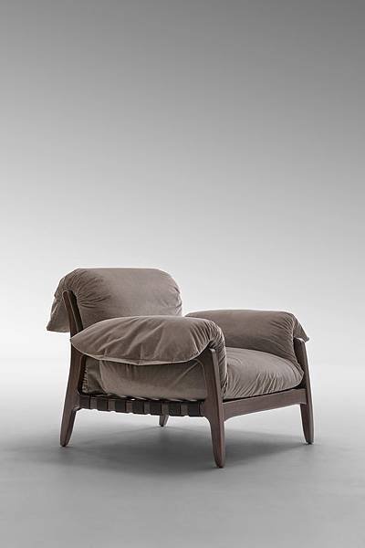 FF Hemingway Dream armchair