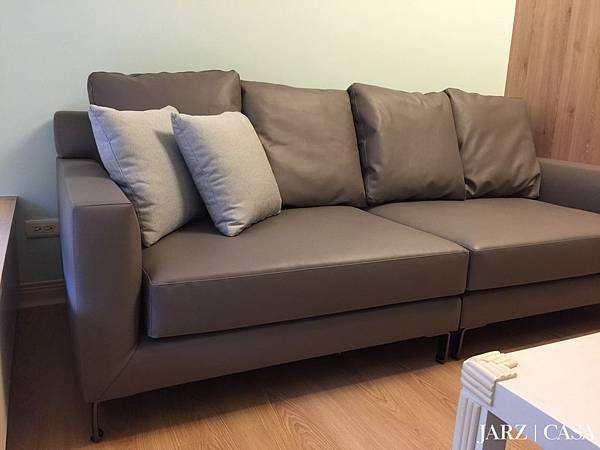 新店彭小姐的 Minotti Allen