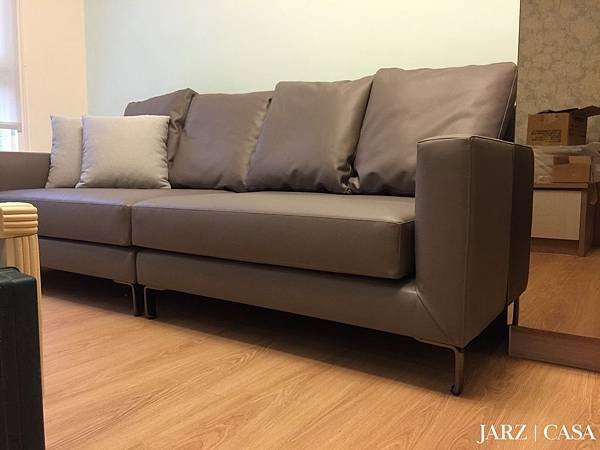 新店彭小姐的 Minotti Allen