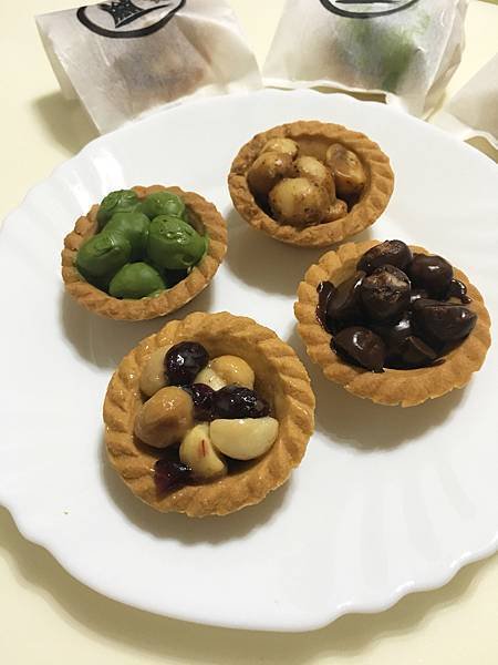 艾薇手工坊綜合夏威夷豆塔6.JPG