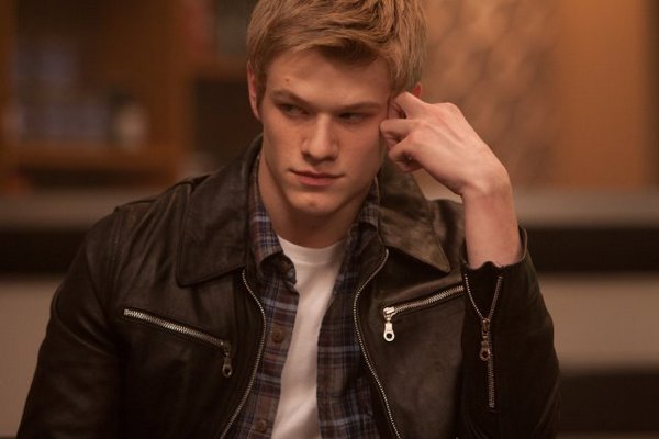 法官（Havok）- Lucas Till 