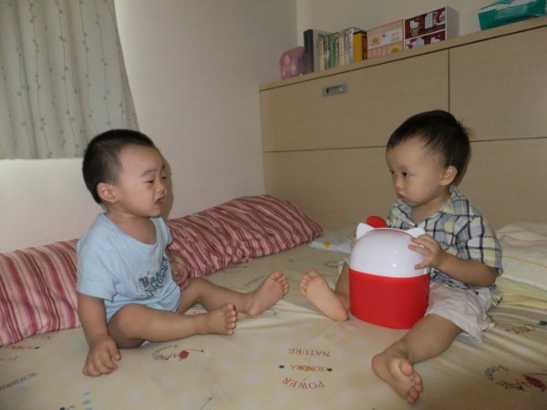 2011_0903_mark_043.jpg