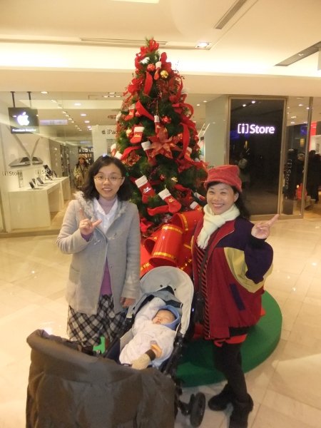 2011_1224_mark_073.jpg