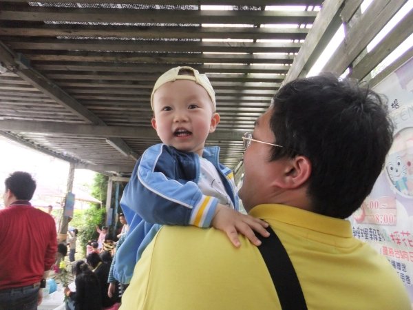 2011_0410_mark_022.jpg