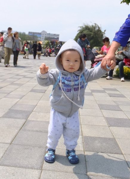 2011_0409_mark_004.jpg