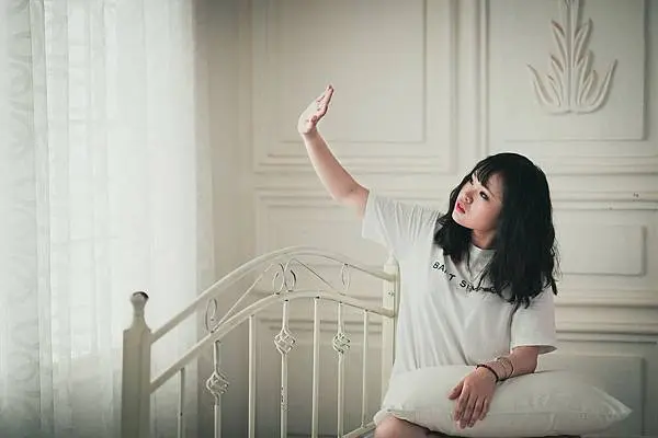 F女孩卧室.jpg