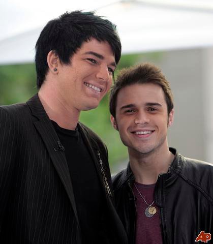 adam-lambert-kris-allen-2009-5-28-11-20-18.jpg