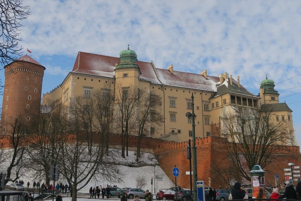 瓦維爾山丘上Wawel Castle.jpg