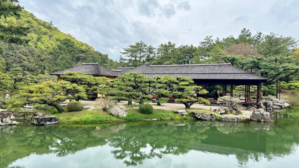 栗林公園一步一景.jpg