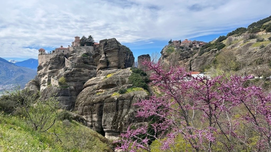 Meteora 修道院美景.jpg