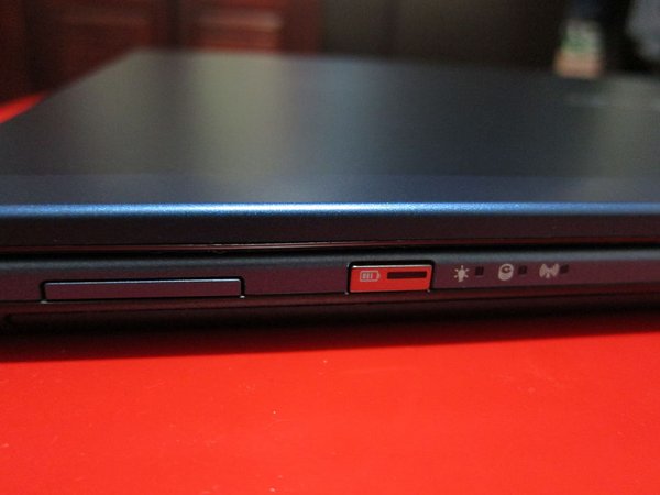 開箱 宏碁acer 5830TG