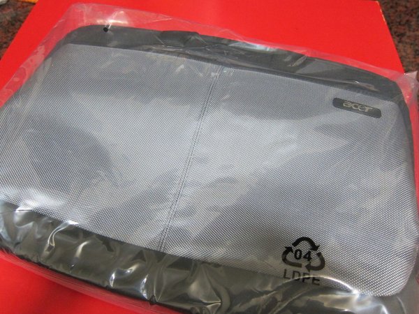 開箱 宏碁acer 5830TG
