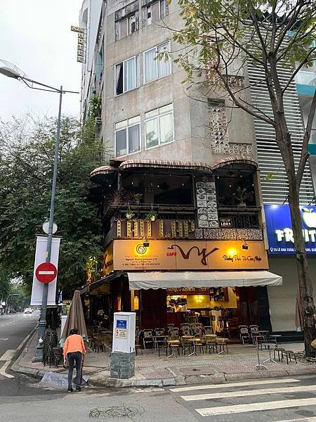 越南出差之在地咖啡CAFE VY以及路邊攤早餐體驗