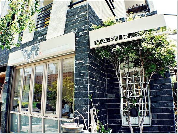 3店側面.JPG