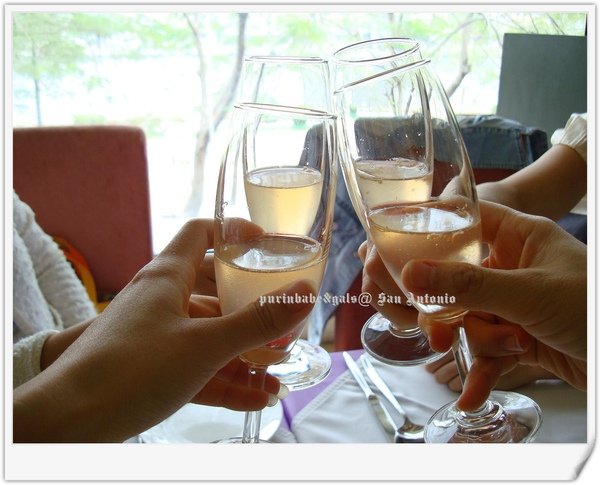 10舉杯.jpg