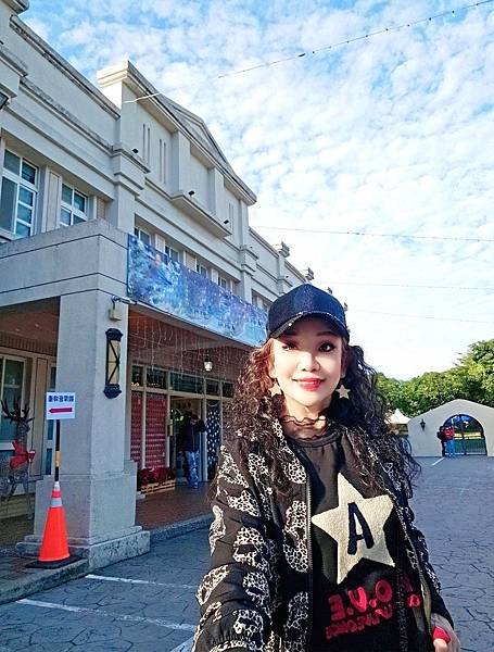 2013.12.26 孫女直排輪比賽 🛹 爺奶爸媽齊觀賽 👨