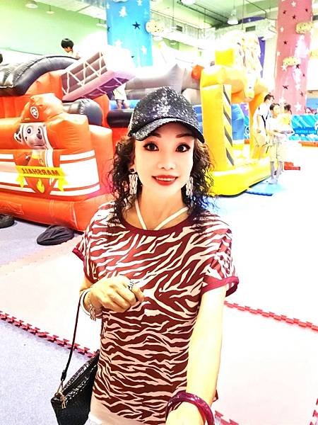 北市兒童新樂園 🎡 孫兒最愛的卡通 ❤ 汪汪隊立大功 👍 夏