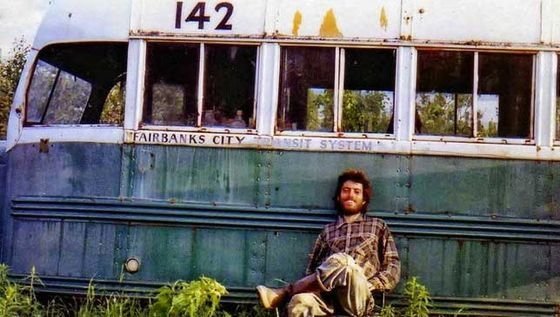 chris-mccandless-bus.jpg.560x0_q80_crop-smart.jpg